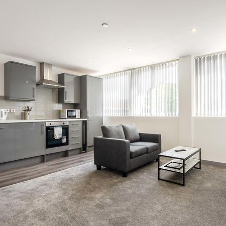 Modern 1 Bedroom Yeadon Apartment 외부 사진
